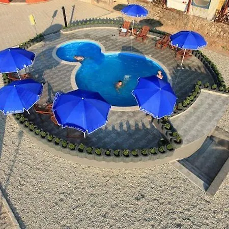 Apartments & Rooms Club Vala